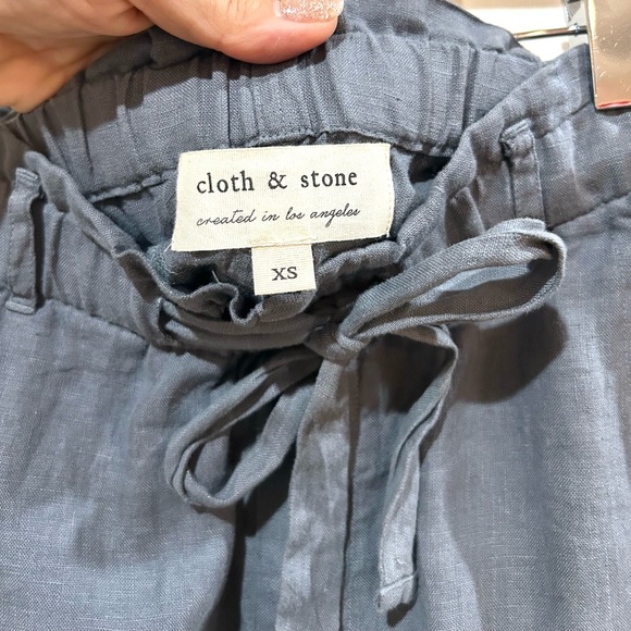 {Anthropologie | cloth & stone} Gray Linen Wide-Leg Crop Pants - Picture 7 of 10